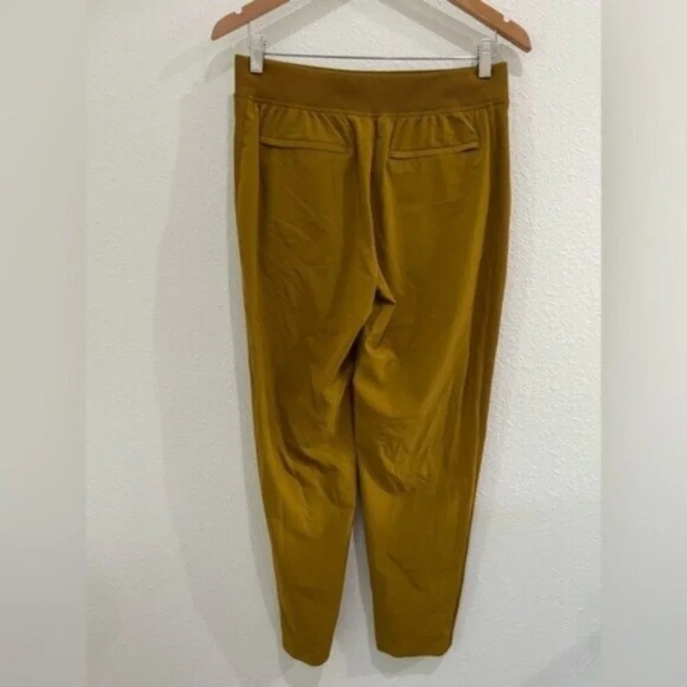 Athleta Brooklyn Ankle Pants Athleisure Preppy Neutral Stretch Straight Leg - Picture 9 of 10